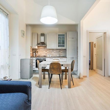Appartamento Incantevole Con Patio Florenz Exterior foto